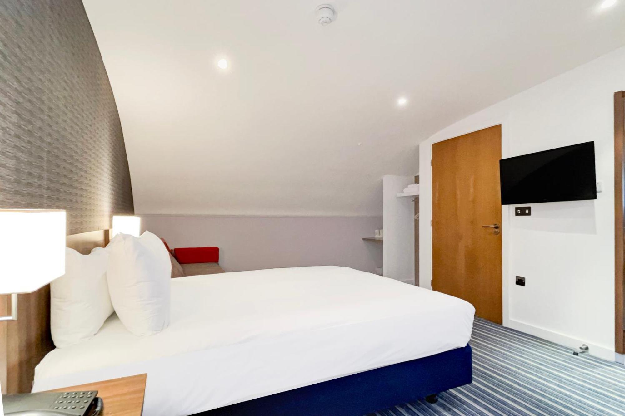 Belvilla Crewe City Centre Hotel Lifestyle Екстер'єр фото
