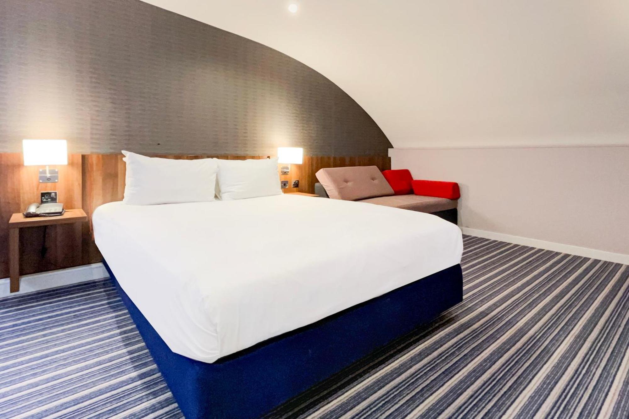 Belvilla Crewe City Centre Hotel Lifestyle Екстер'єр фото
