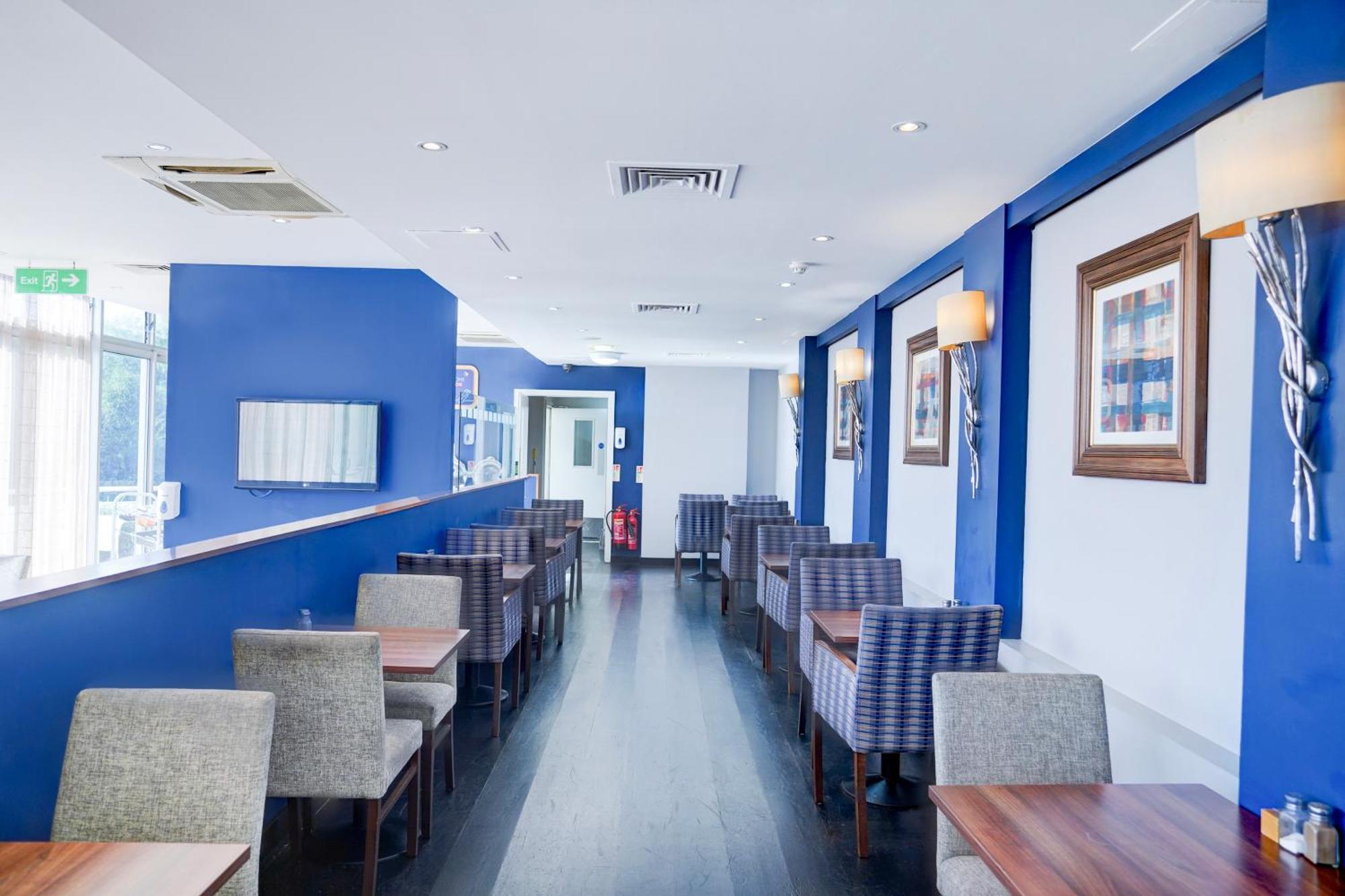Belvilla Crewe City Centre Hotel Lifestyle Екстер'єр фото